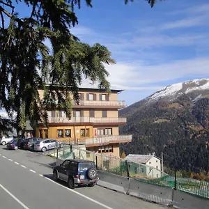 hotel-viola-valdidentro.it-lombardy.com/